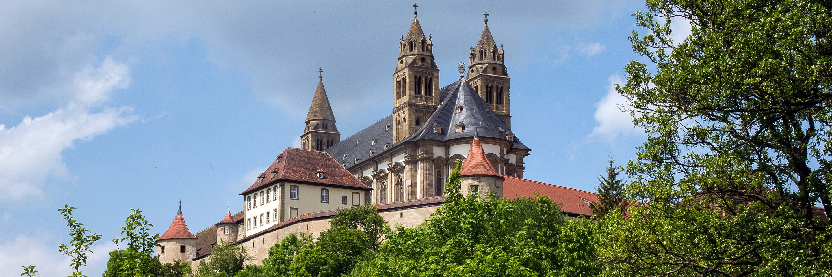 Foto der Comburg, ehemaliges Kloster im Teilort Steinbach, Schwäbisch Hall